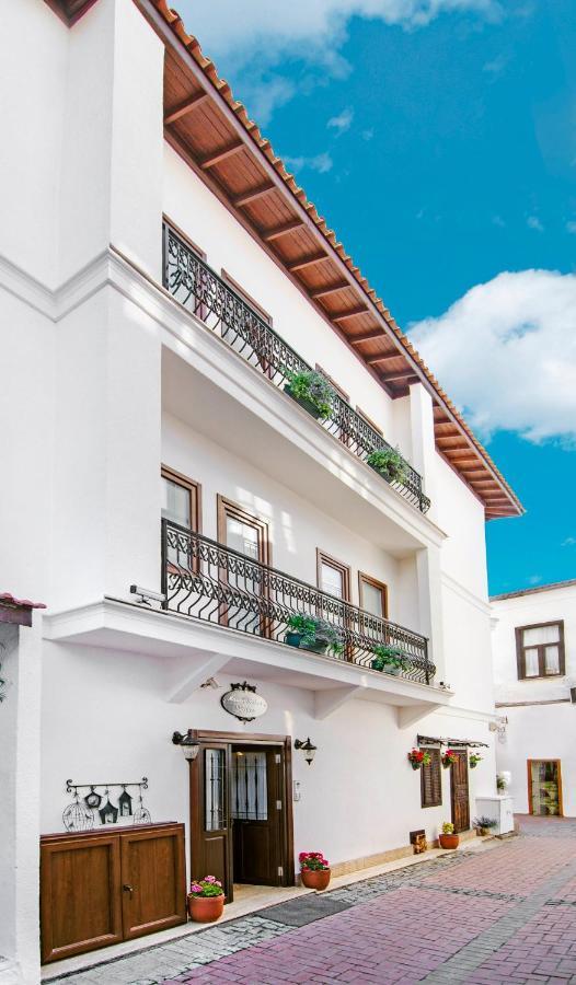 Rodina Suites Hotel Kuşadası Exterior photo