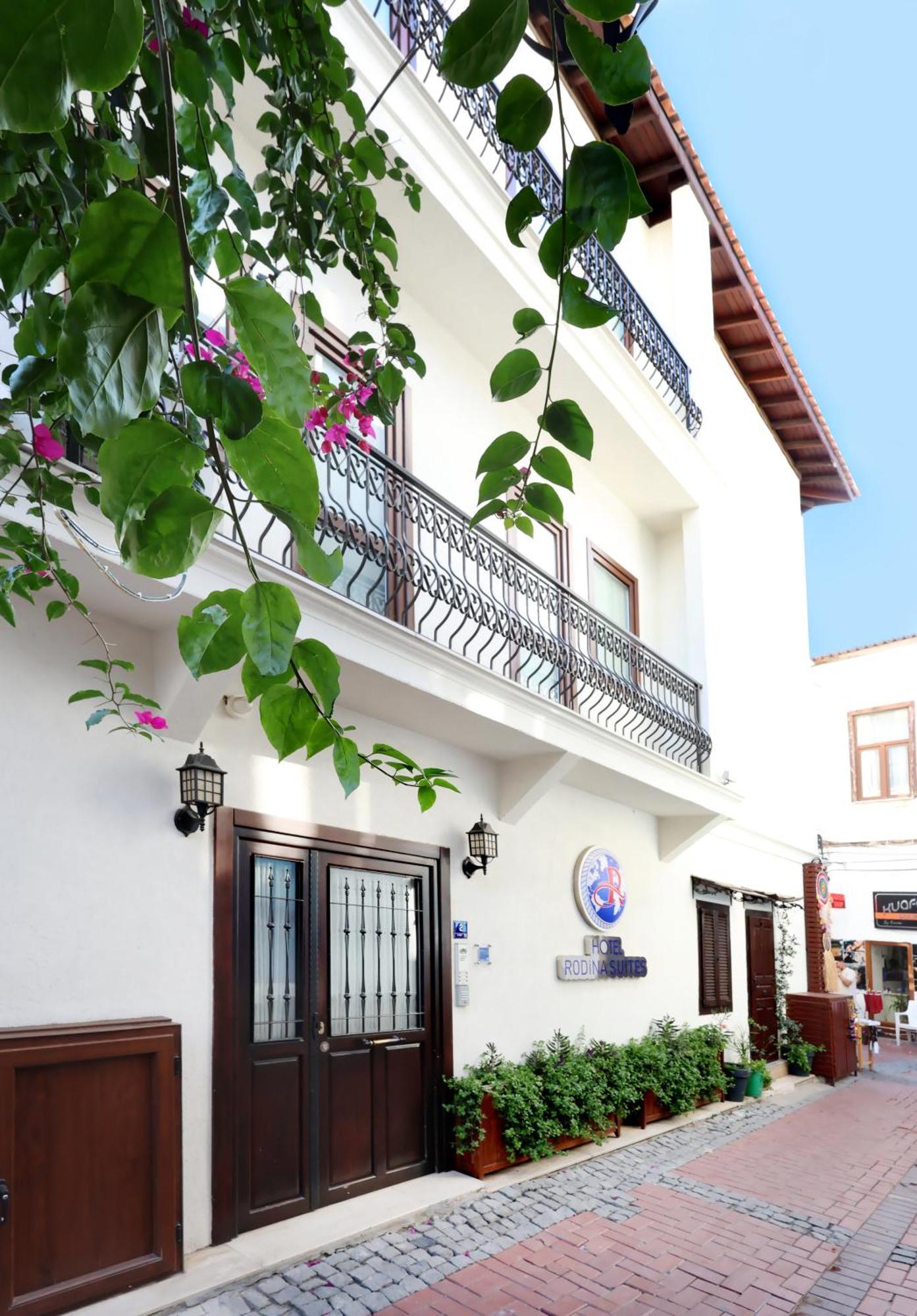 Rodina Suites Hotel Kuşadası Exterior photo